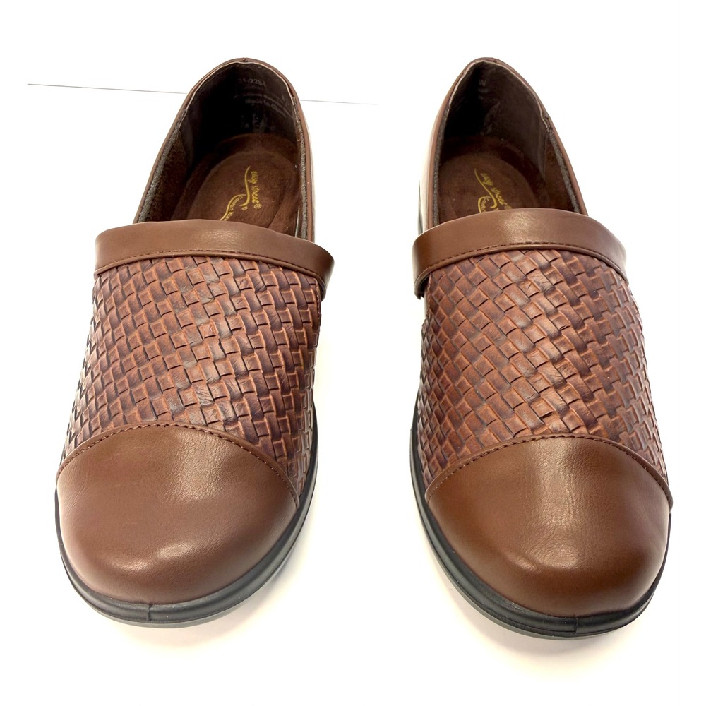 Easy Street Women's Destiny Comfort Flats Size 6.5W Tan NWT/BOX - Picture 2 of 7